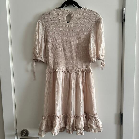 Dress Forum Smocked Dress Beige Crew Neck Rayon Ruffle Hem Short Sleeve Sz S - Picture 9 of 9
